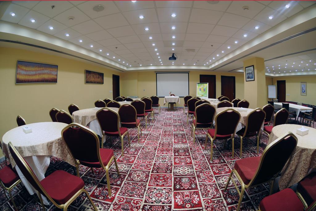 Hala Hotel Khobar Bagian luar foto