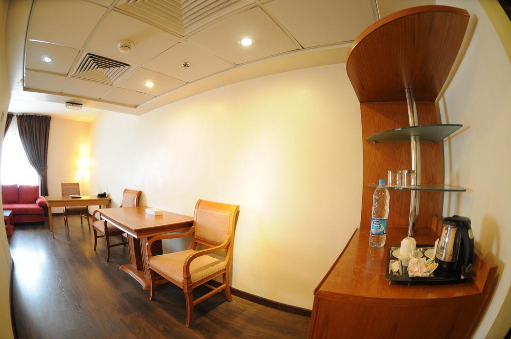 Hala Hotel Khobar Bagian luar foto