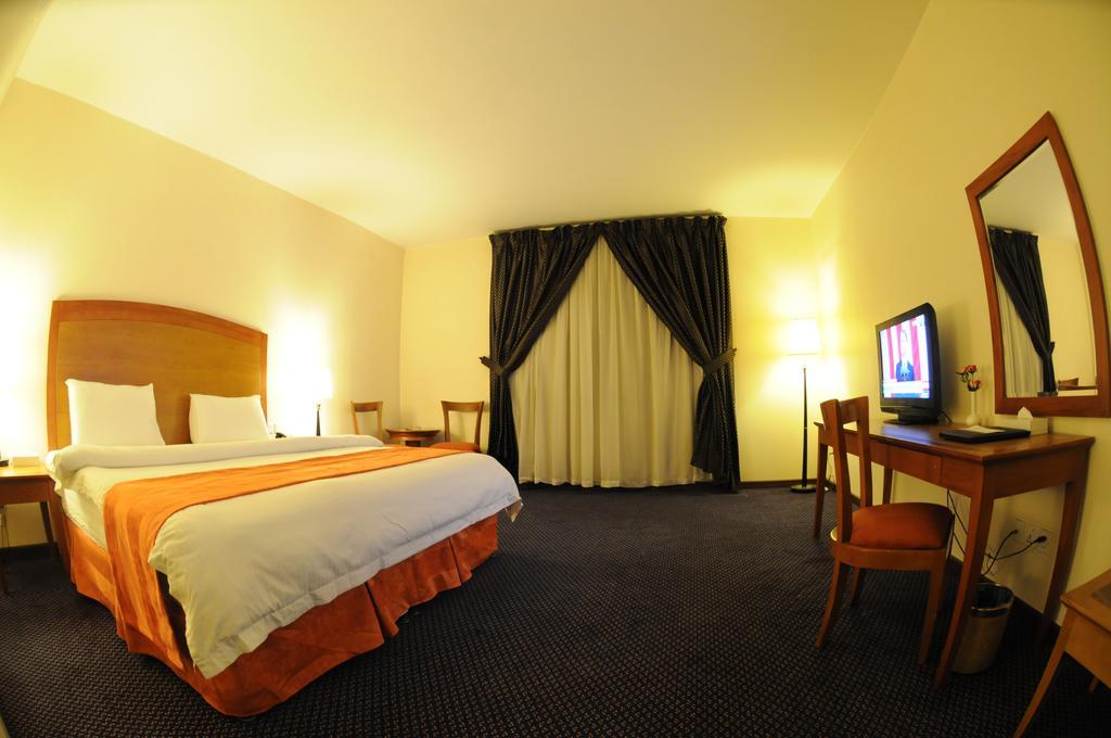 Hala Hotel Khobar Bagian luar foto