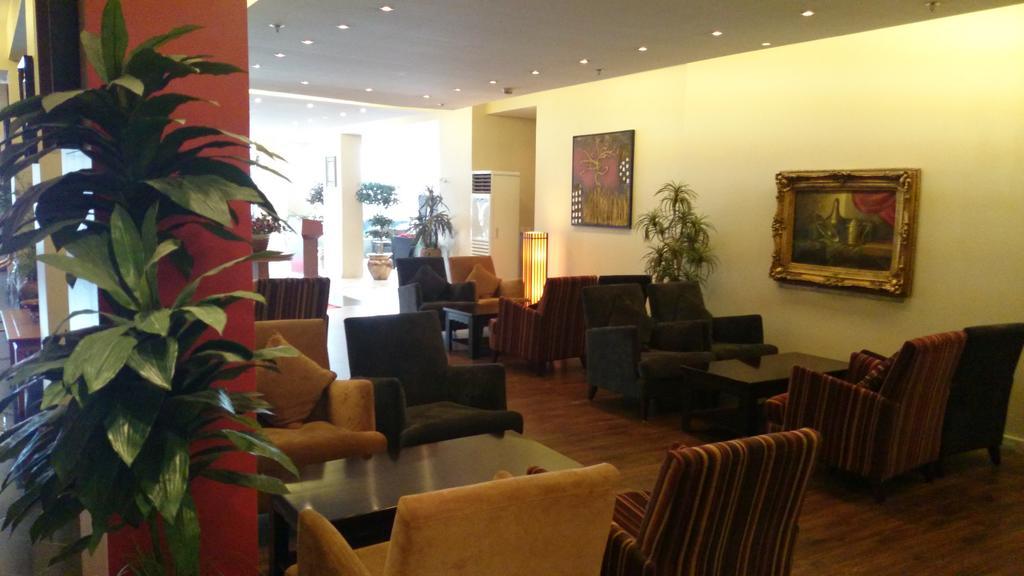 Hala Hotel Khobar Bagian luar foto