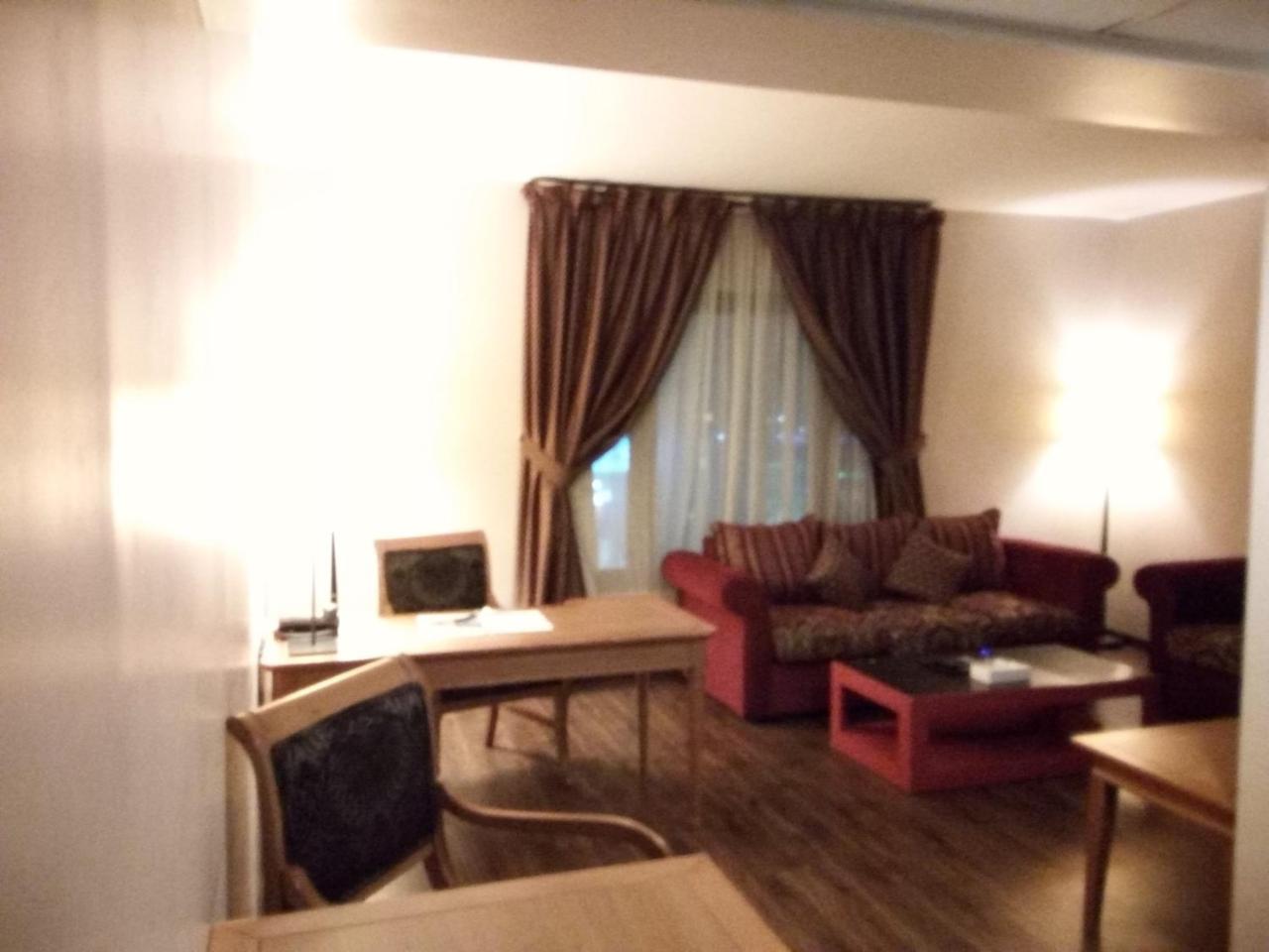 Hala Hotel Khobar Bagian luar foto