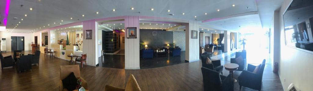 Hala Hotel Khobar Bagian luar foto